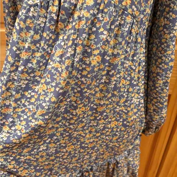 Sky And Sparrow Ditsy Open Back
Babydoll Dress - Picture 11 of 11